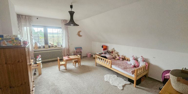 Kinderzimmer OG