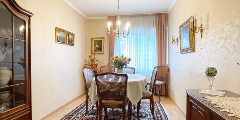 Kind, Arbeiten, Gast