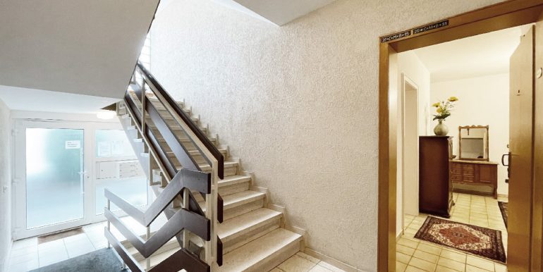 gepflegtes Treppenhaus