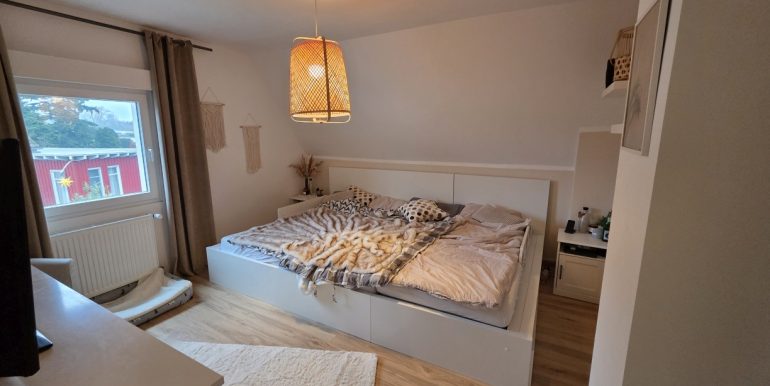 Elternschlafzimmer im OG