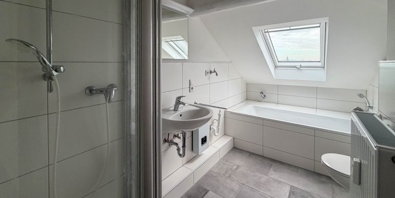 modernes Tageslichtbad