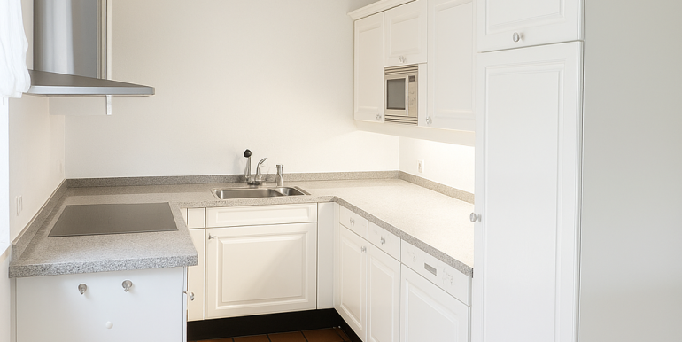 Teiloffene Küche KI bearbeitet