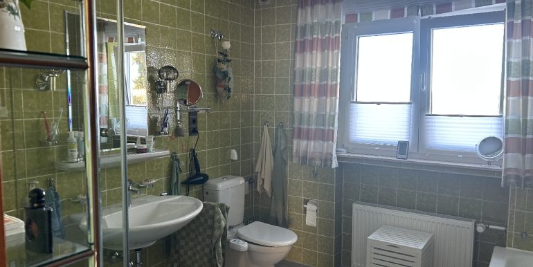 Badezimmer Obegeschoss