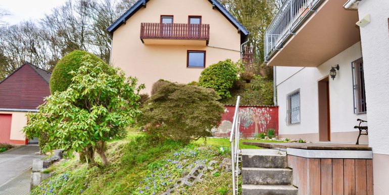 Terrasse vor dem Haus