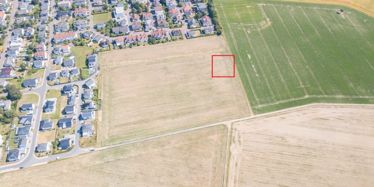 Eckgrundstück Randlage