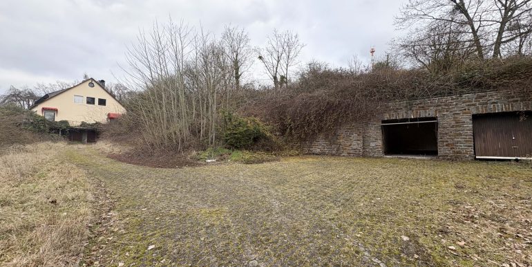 Zuwegung zum Haus