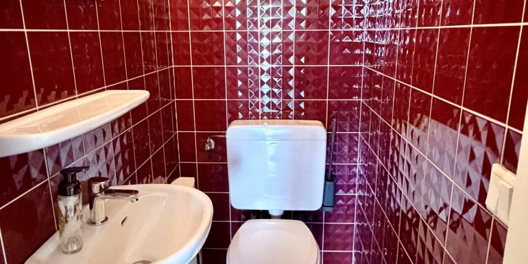 Gäste Toilette