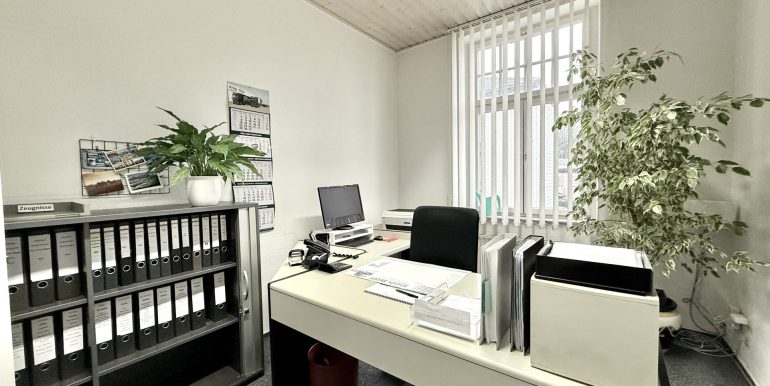 Büro
