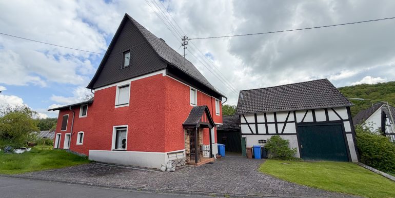 Straßenansicht