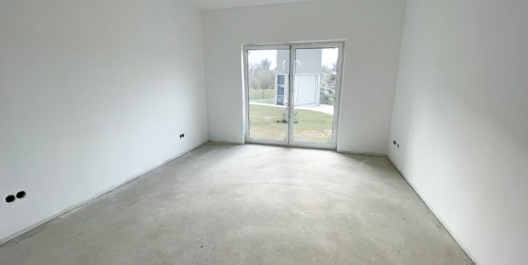 Schlafzimmer 2 im Rohbauzustand