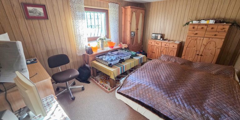 Zimmer 2 KG