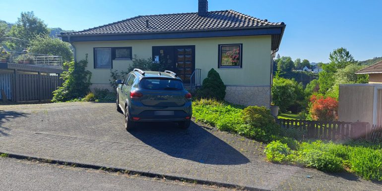 Straßenansicht