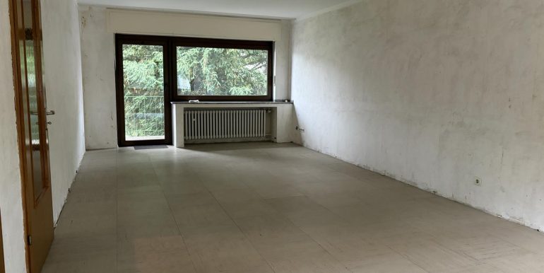 Wohn-/ Esszimmer OG