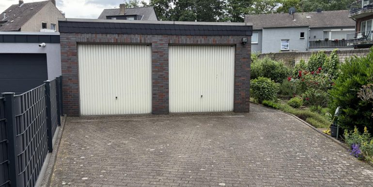 Die Doppelgarage