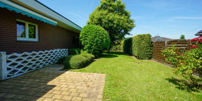 ... auf 757 m² Grundstück