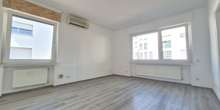 Büro 2