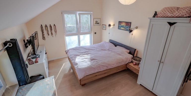 Zimmer 2 OG