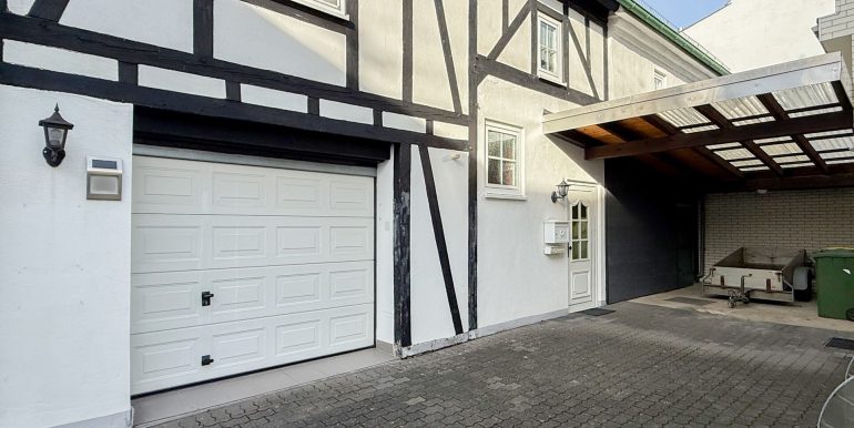 Garage Haus 2