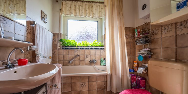 Badezimmer DG