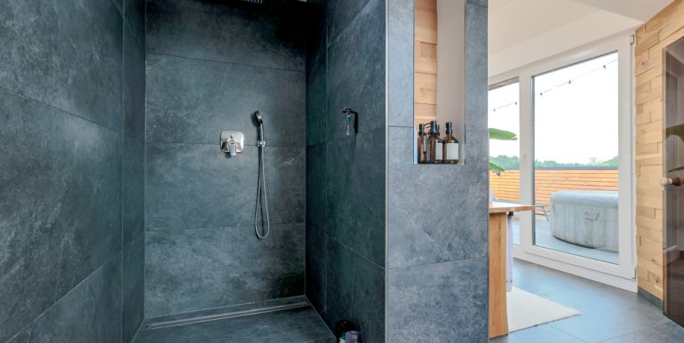 Badezimmer OG