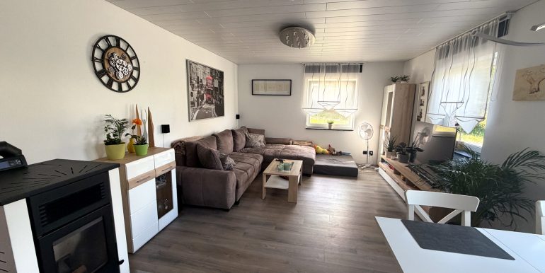 Wohnzimmer UG