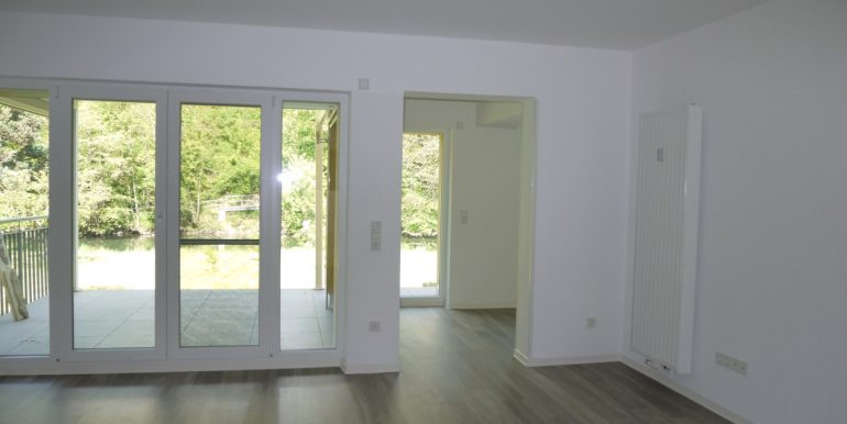 Übergang Wohnzimmer zu Küche