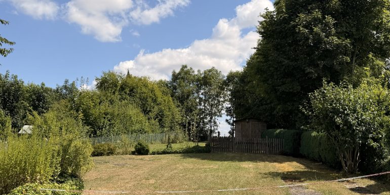 2 Grundstück