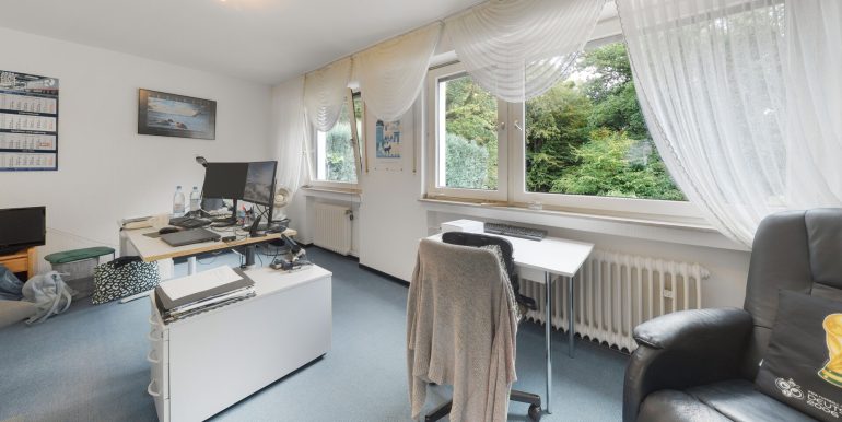 Kinderzimmer___Büro