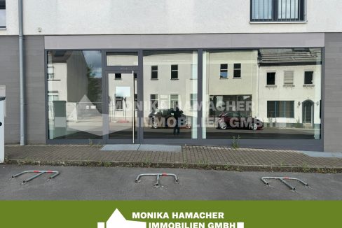 Außenansicht + Stellplätze
