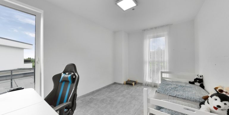 Kinderzimmer / Büro