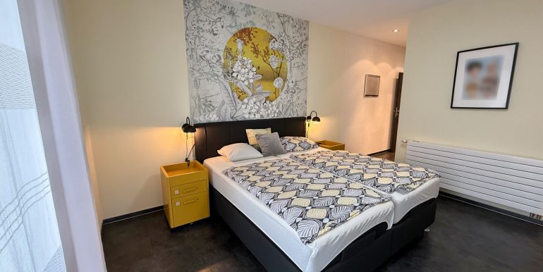 Elternschlafzimmer mit Ankleide