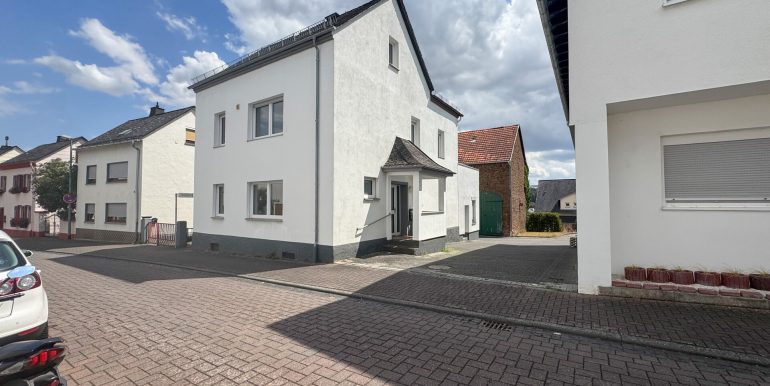 Vorderansicht Wohnhaus Nr. 11