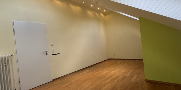 Geräumiges Kinderzimmer in der Ebene 4