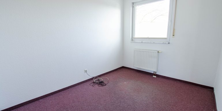 Warten / Büro