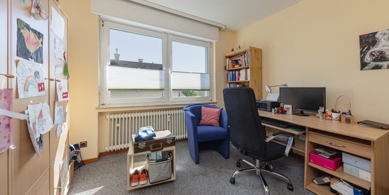 Einblick Wohnung straßenseitiges Haus
