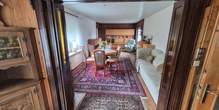 Blick ins Wohnzimmer