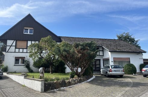 Straßenansicht