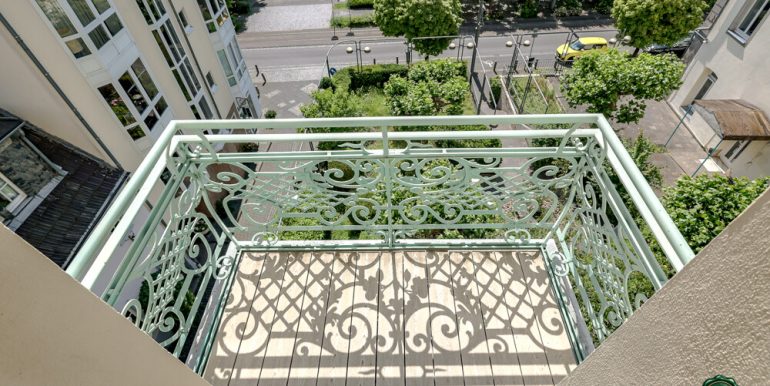 Balkon 1