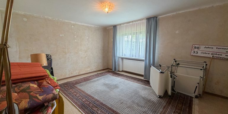 Schlafzimmer KG
