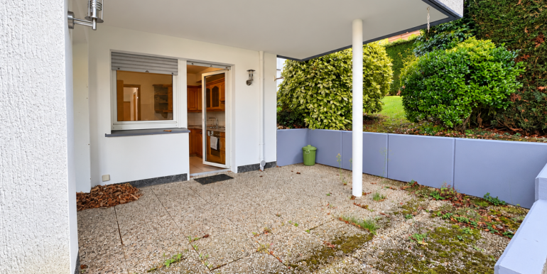 Terrassenzugang von der Küche und dem Wohnzimmer