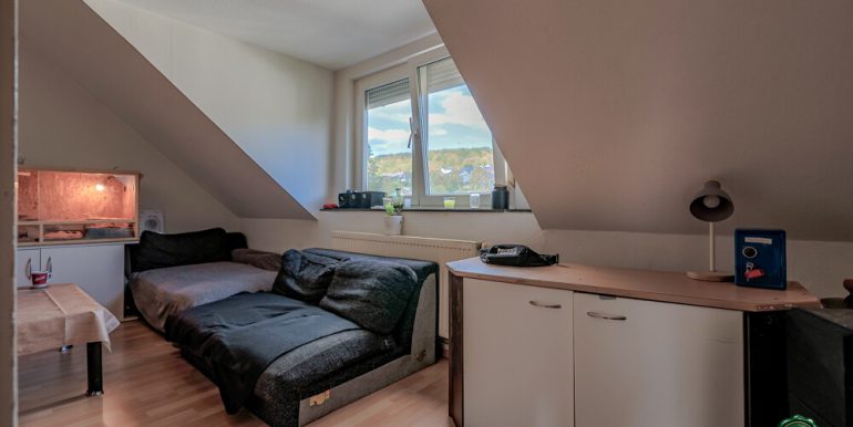 Zimmer 2 Dachgeschoss