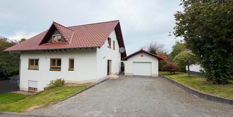 Straßenansicht