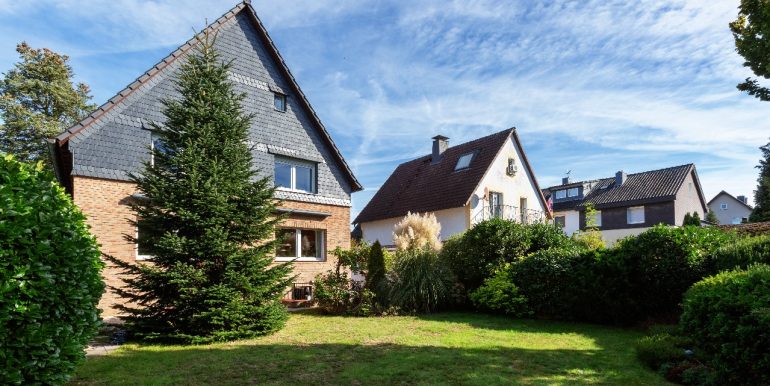 schönes Gartengrundstück
