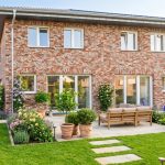 Garten KI generiert
